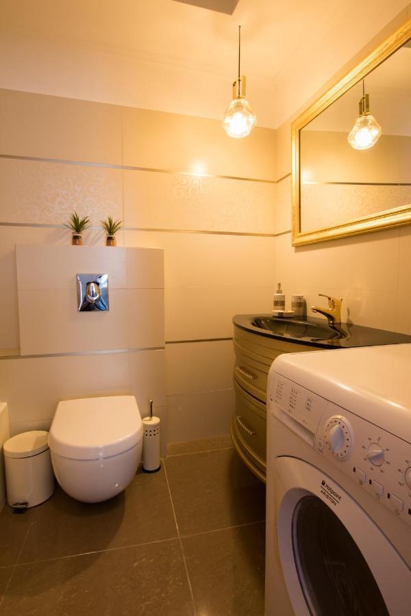 Poseidon Luxury Apartment Foiníkion Eksteriør bilde